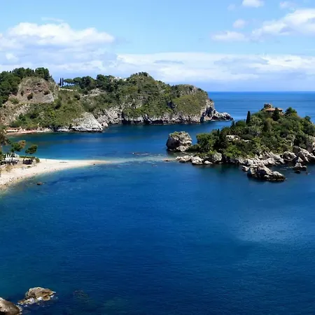 La Terra Dei Ciliegi Tra L'etna E Il Mare Di Taormina * Piedimonte Etneo